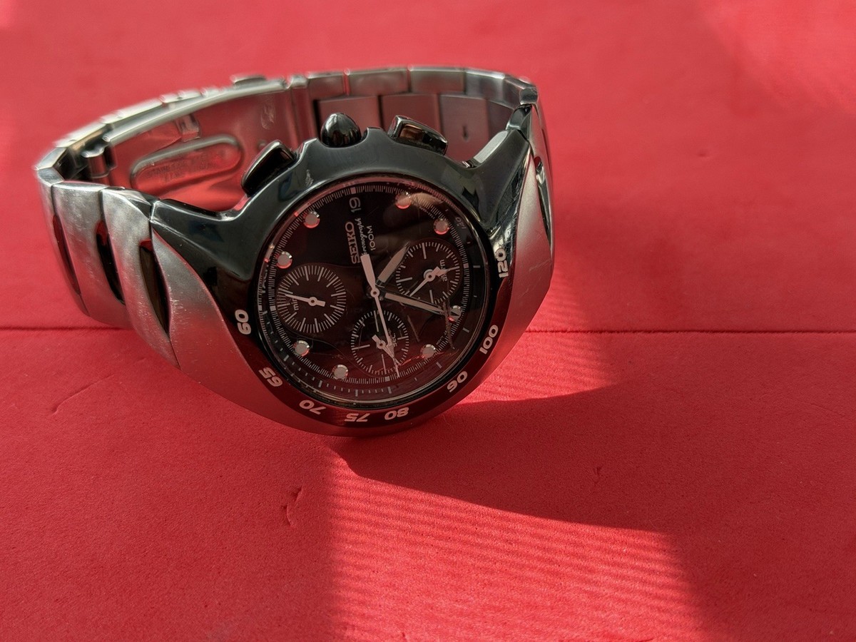 Stunning Seiko Asymmetrical 7t62-0AM0 Rare Quartz Chronograph 