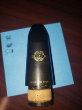 S21  Vintage Selmer France Hard Rubber Clarinet Mouthpiece HS Oval On Table