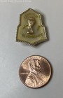 Vintage Hong Kong Remembrance Brooch 1.3g — photo 2
