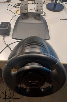 Microsoft Sidewinder Force Feedback Wheel - PC Lenkrad und Pedale
