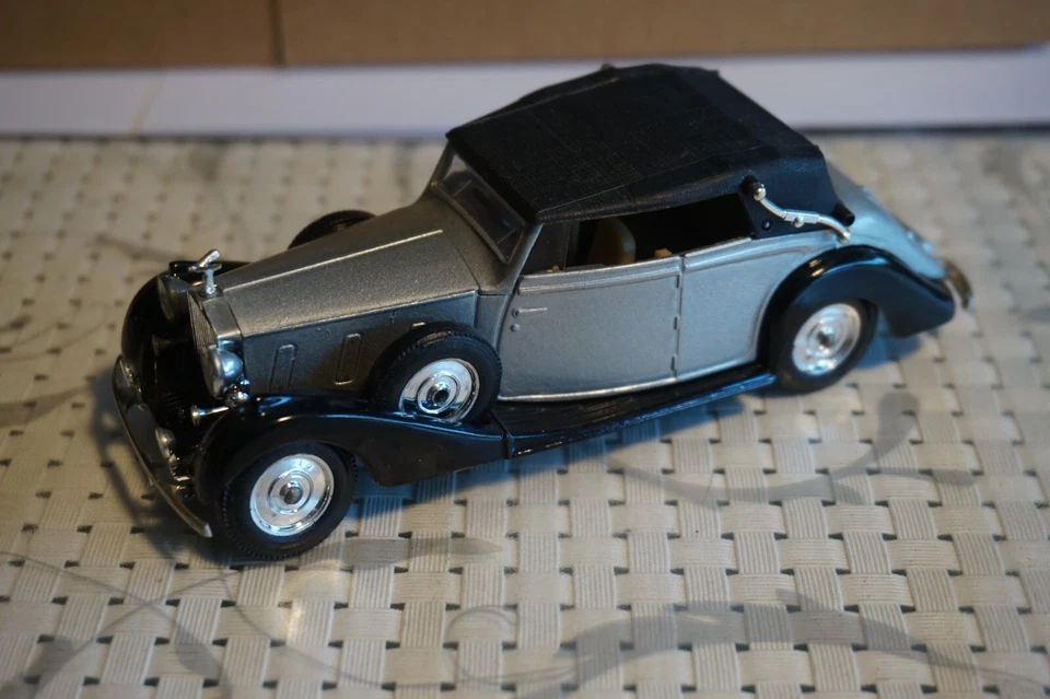 Rolls Royce phantom III - Photo 2/4