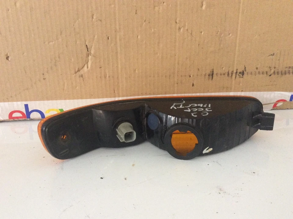 Jeep Liberty LH 2002-2004 marcador lateral/señal de giro OEM Foto 2 de 2