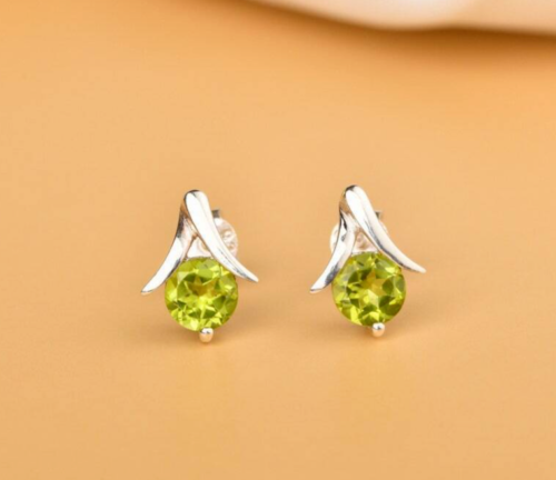 Lab Created Round Cut 2Ct Green Peridot Women Stud Earring 14K White Gold Plated - Picture 1 of 6