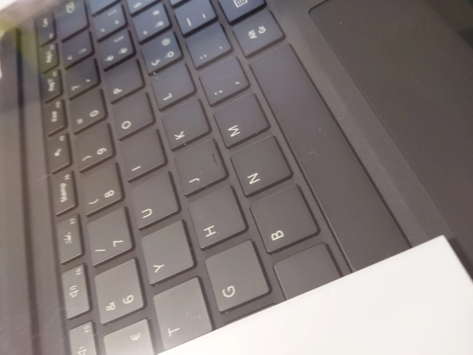 MICROSOFT TASTIERA SURFACE PRO MODEL 1725 ORIGINALE LAYOUT ITALIANA - Italia - - Immagine 3 di 4