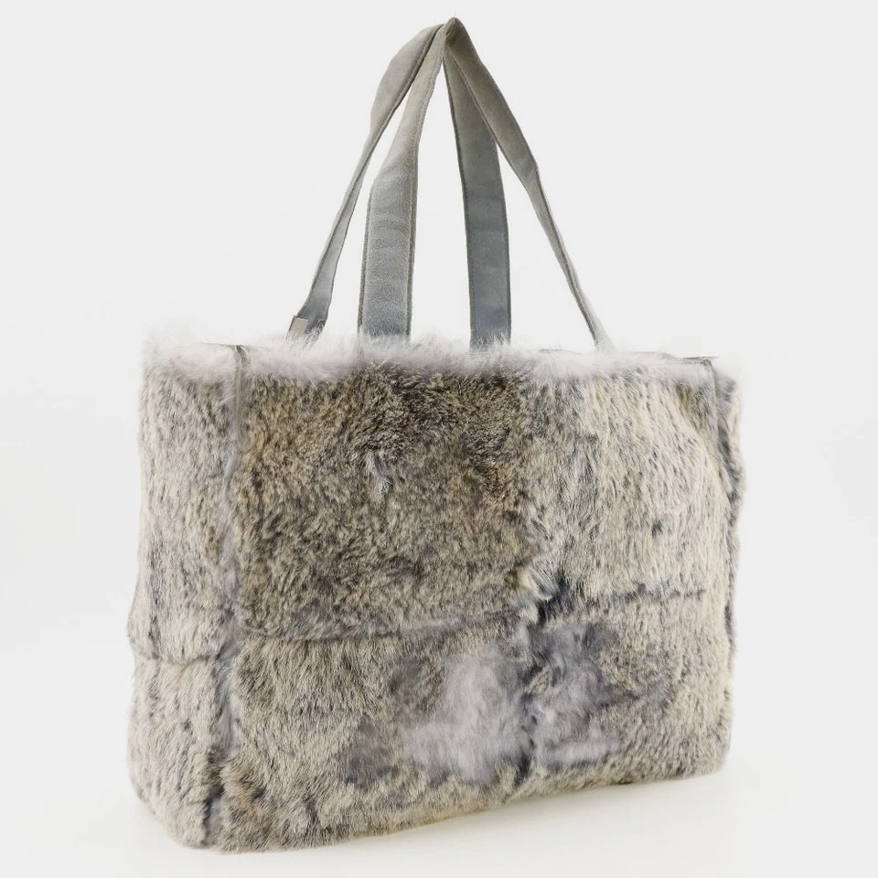 Bolso de Mano Chanel Lapin Piel de Conejo Marca de Coco Gris Gamuza con Mini Bolsa De Colección Foto 4 de 4