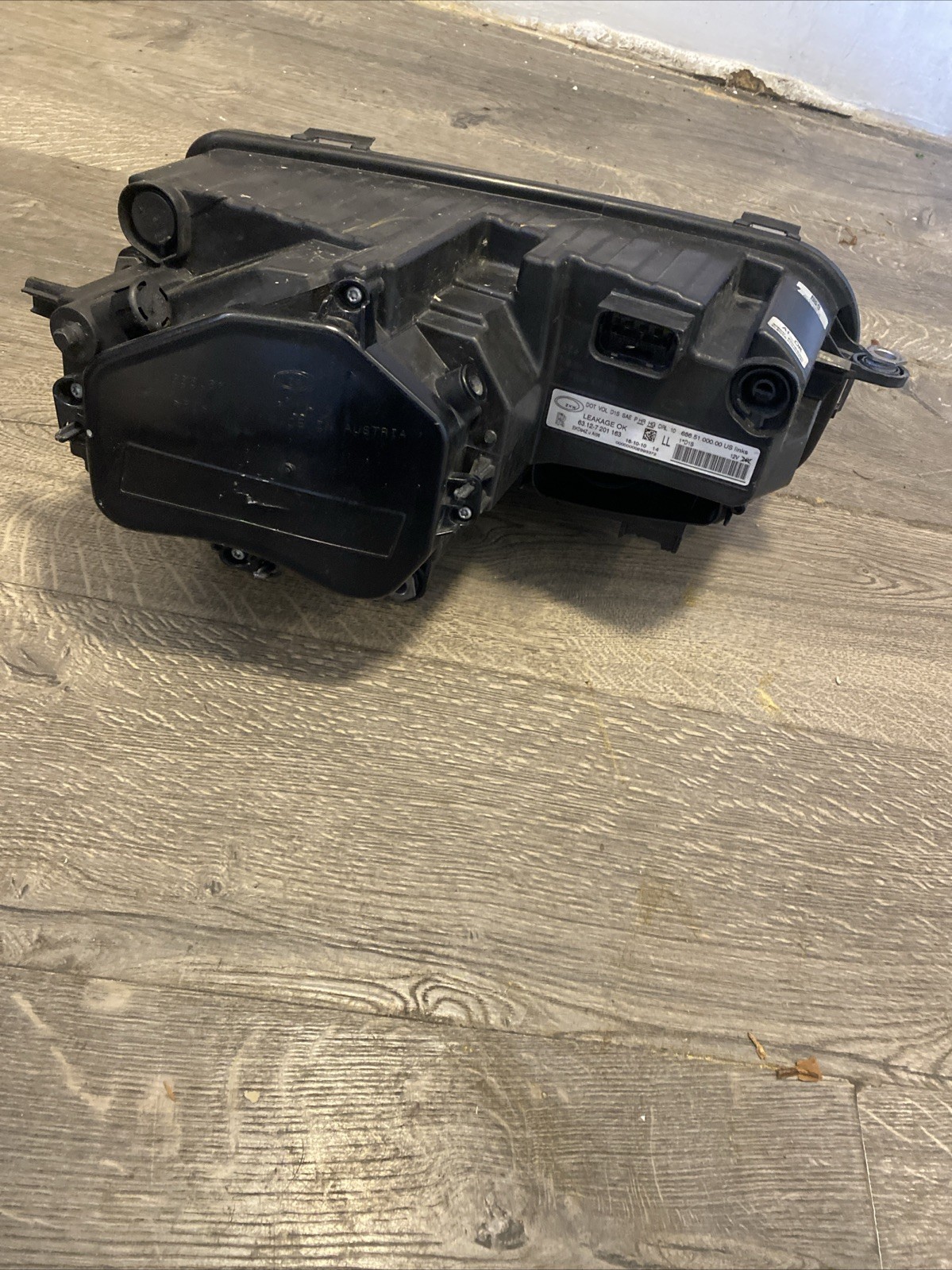 OEM Left Xenon Headlight Assembley For Rolls Royce Ghost (2010-2018) Driverside