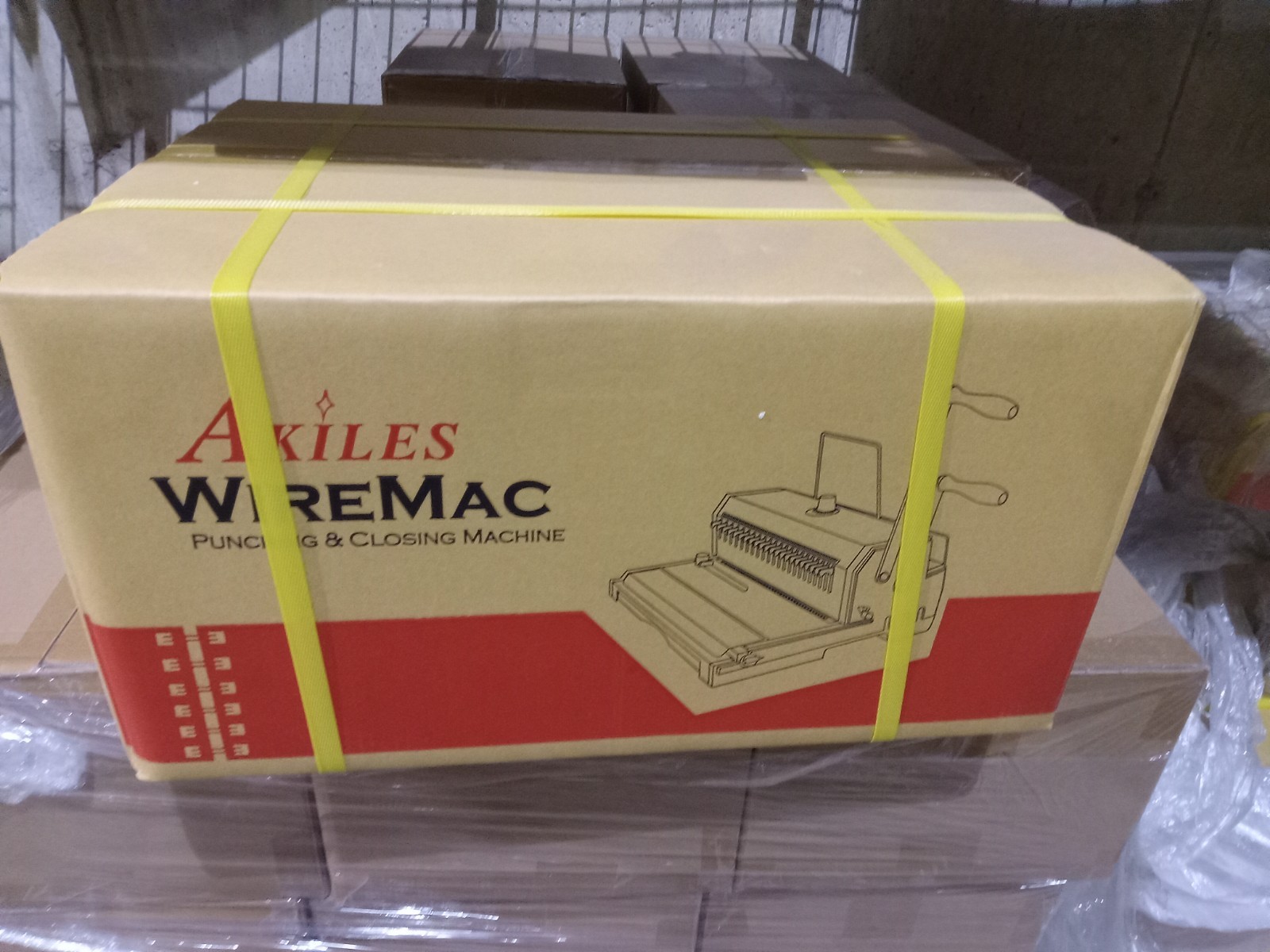 Akiles punching and closing machine new