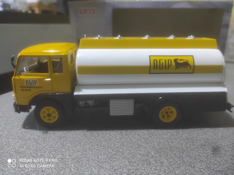 Camion d'epoca scala 1/43 - Immagine 3 di 4