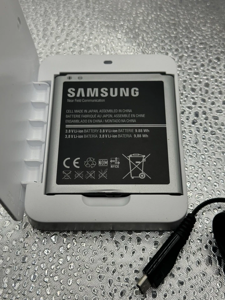 三星外置电池充电器 EP-B600CEWU 和电池 - Micro-USB - 原始设备制造商 — 第 3/4 张图片