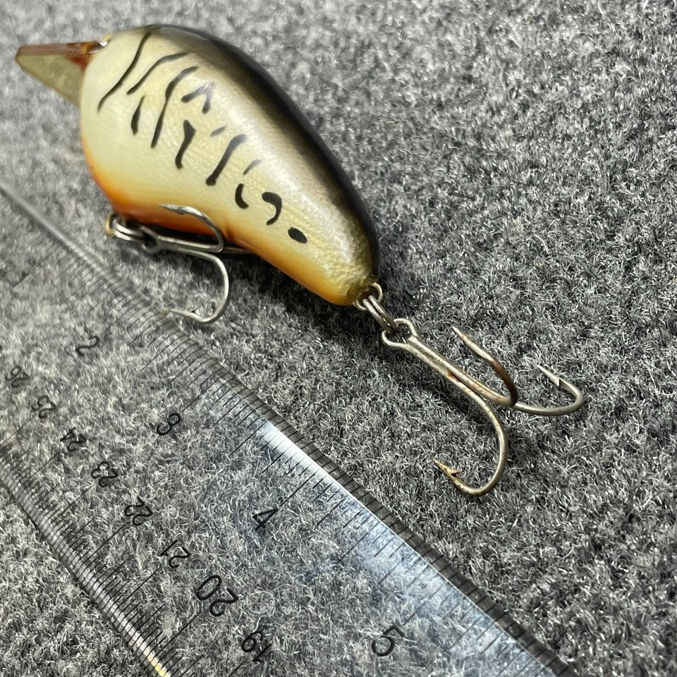 RICHARD A MANLEY RON E. BEE BABY PIG BALSA CRANKBAIT/VERY RARE LURE