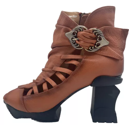 L'ARTISTE by Spring Step NWOB -Leather Shoe/Boot Sandal 9/40 Nesgara Asymmetric