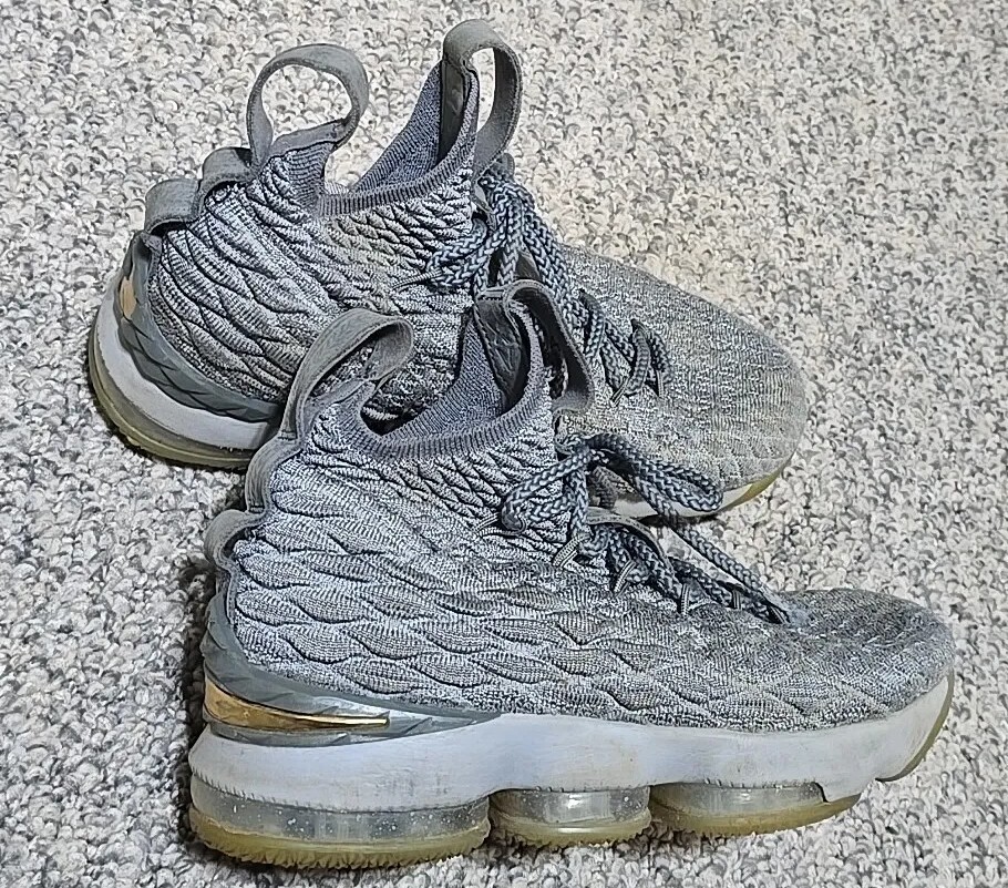 Nike Lebron 15 City Boys Size Youth Gold/ Grey