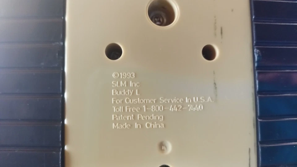 BuddyL U.S. Abrams Military Tan Army Tank 1993  - Image 3 of 3