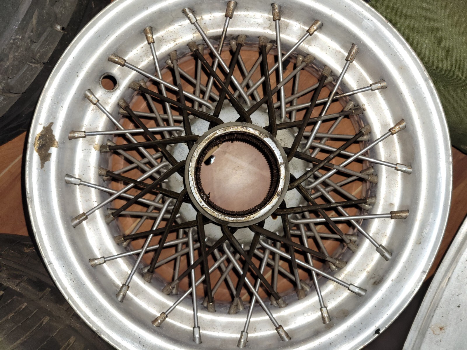 Borrani Wheels RW0-4121 Maserati QuattroPorte Wire Wheels 1963-71