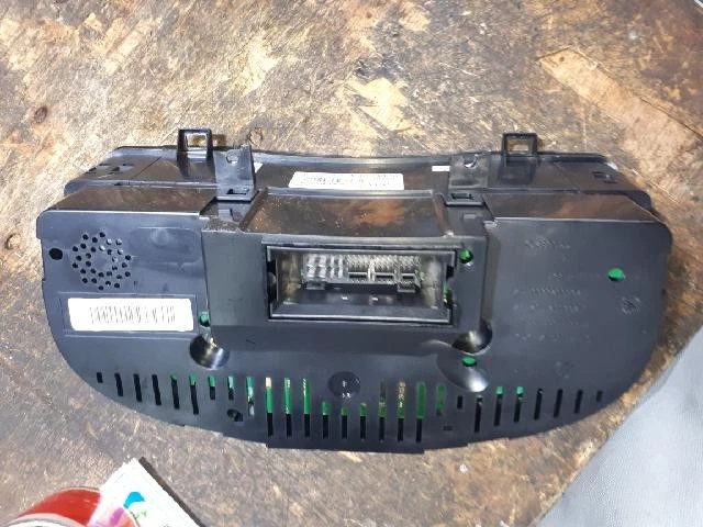 Volkswagen Golf 2005 grupos de instrumentos 1K0920851A Foto 3 de 4