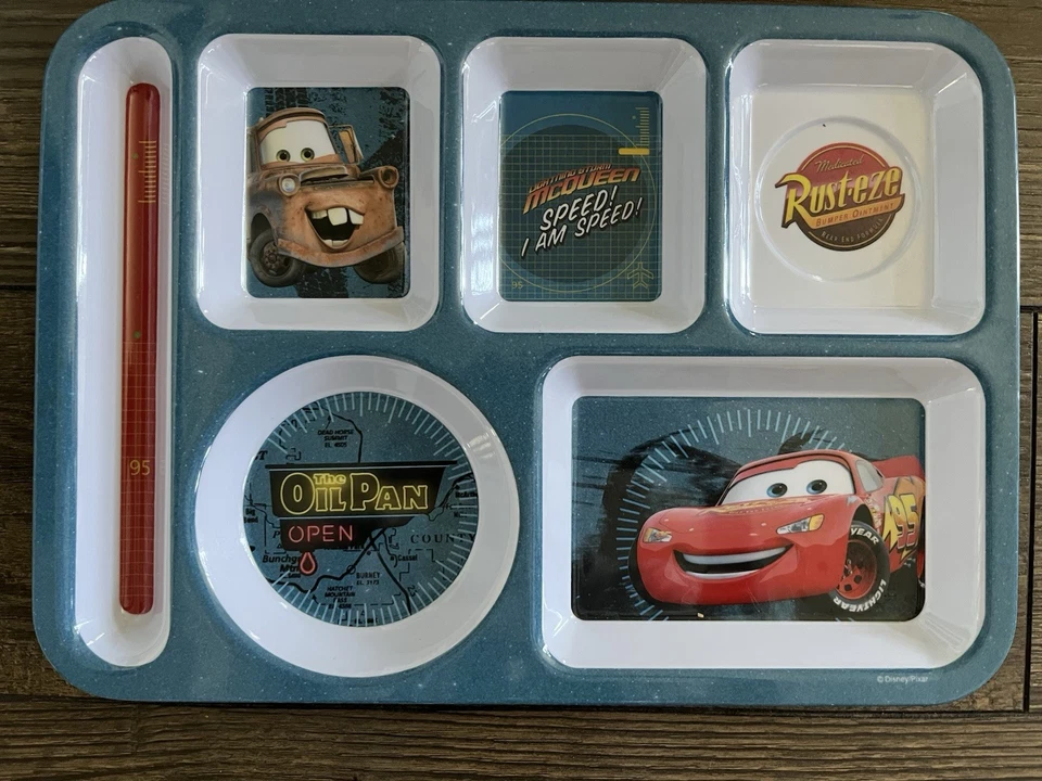 Plato Bandejas Divididas Melamina Coches Disney Pixar por J.C. Penny 13 1/2" x 9 1/2" Foto 2 de 4