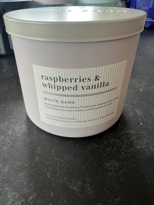 White Barn Raspberries & Whipped Vanilla Bath and Body Kerze Neu 3 Docht Kerze