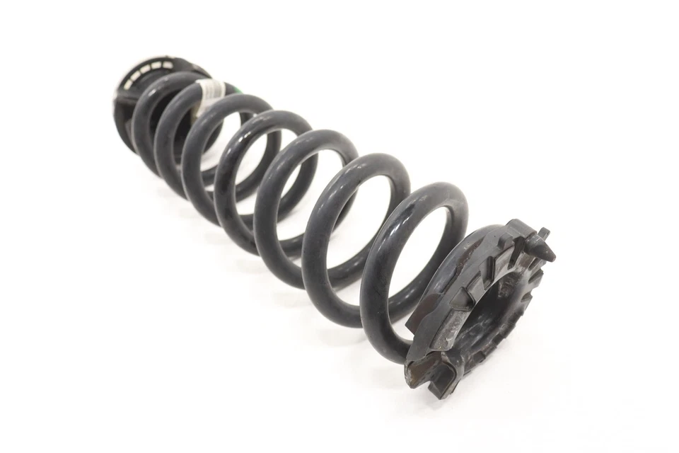 2019–2020 BMW 330I G20 ЗАДНЯЯ ПОДВЕСКА ПРАВАЯ ПРУЖИНА КАТУШКИ ОТ ОРИГИНАЛЬНОГО ПРОИЗВОДИТЕЛЯ 33536889966 - Изображение 3 из 4