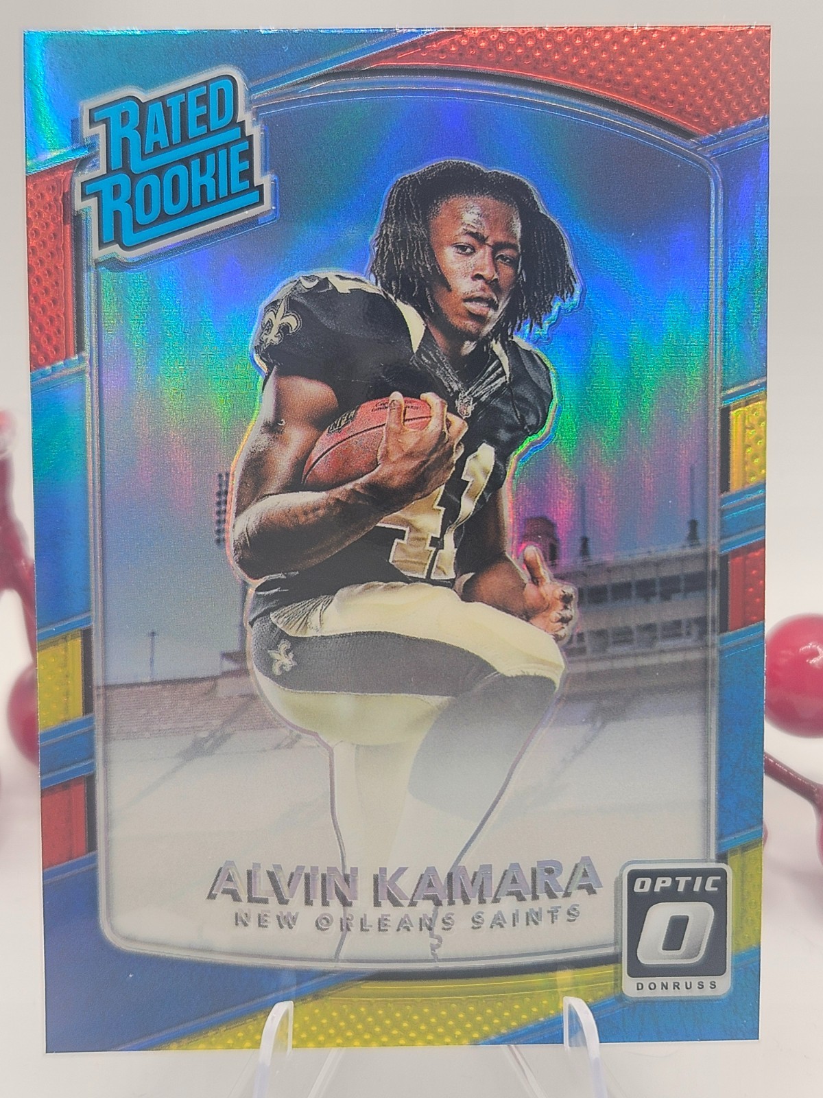 2017 Donruss Optic - Rated Rookie Alvin Kamara #199 Red and Yellow Prizm (RC)