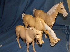 Marx Best of the West Blond Horse Lot of 3 Thunderbolt BOTW Johnny West Pony