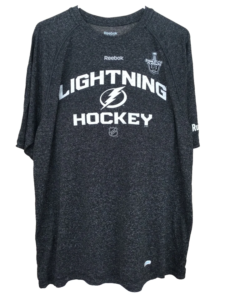 Reebok Star Wars Hockey T-Shirt Size Medium Yoda Graphic Lightning Tampa Bay NHL - Image 3 of 4