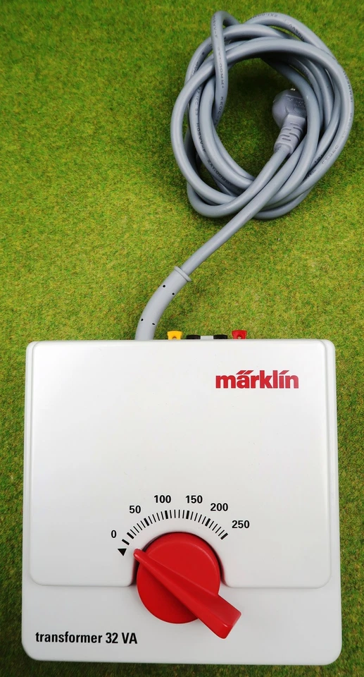 Märklin Spur H0/1 6647 Wechselstrom Trafo 32VA Transformator Transformer 66470 - Bild 2 von 4