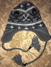 boys size 4-7 gray black SKULLS KNIT WINTER HAT gray fleece LINING soft WARM  