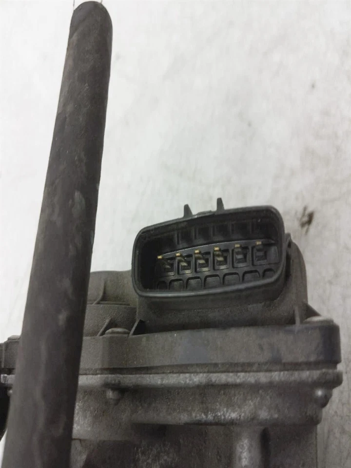 Lexus Es300h 2013-2018 2,5 L en cuerpo de válvula de acelerador sensor de control original 22030-0V050 Foto 2 de 4