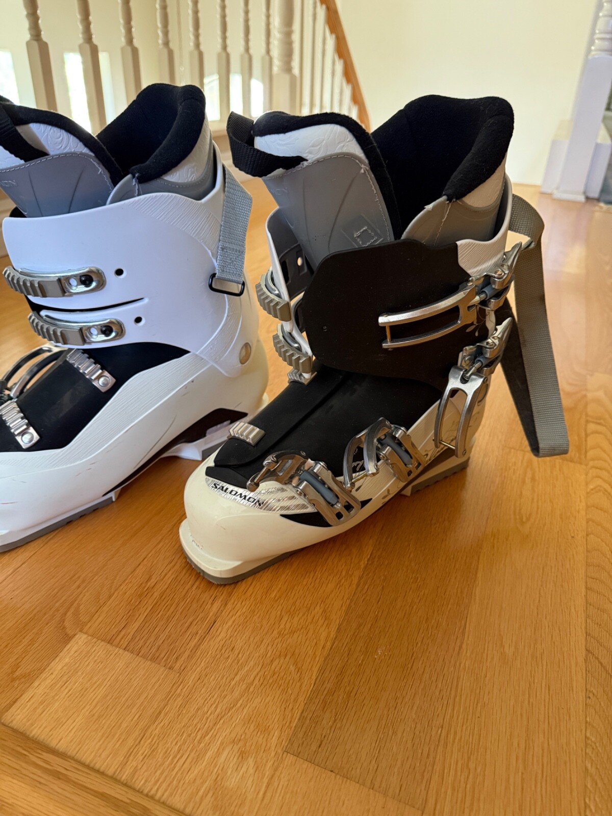 Scarponi da sci donna Salomon Divine 770 taglia 27 317 bianco