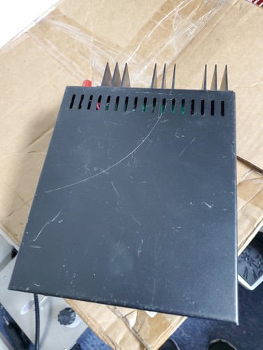 Astron Mobile Radio Power Supply, SL-11R, Output:- 13.8V, 7A, Works Fine - Afbeelding 3 van 4