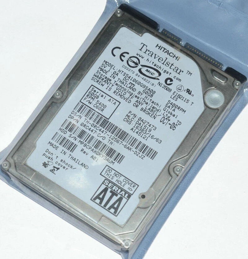 Hitachi HTS722020K9SA00 P/N: 0A53580 200GB SATA 2.5 in Laptop Hard Drive - Image 2 of 4