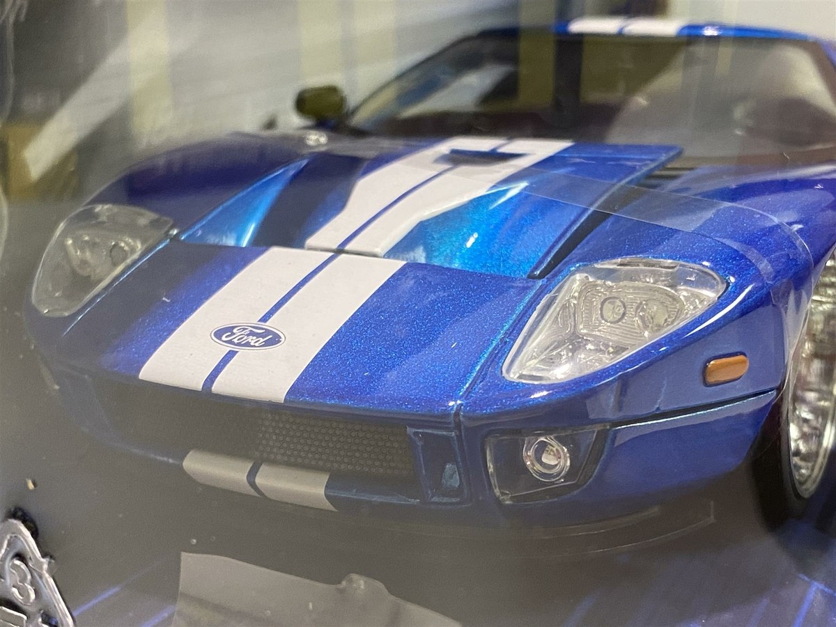 Miniatura del Ford GT de la película Fast and Furious a escala 24