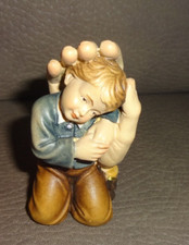 Holzfigur Schütze Hand mit Jungen  Südtirol 7 cm holz geschnitzt bemalt