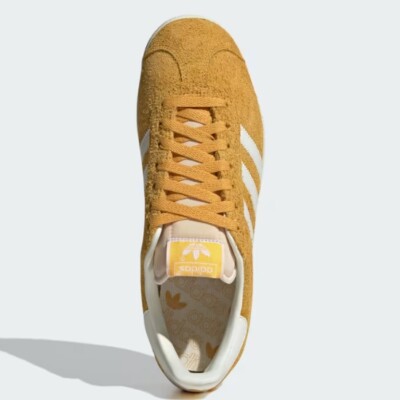 adidas gazelle silver green womens Adidas Samba Indoor Court Green Preloved Yellow main image 0