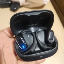 True Wireless Bluetooth Earphones Sports Running Headphones with Charging Case