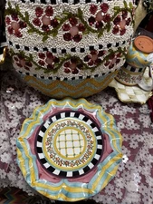 Mackenzie Childs Taylor fluted Hitchcock Field luncheon plate NEW 9” Ceramic