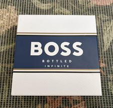 BOSS Bottled Infinite eau de parfum Gift Set 100 mL 3.3 fl oz 30 mL 1.0 fl oz