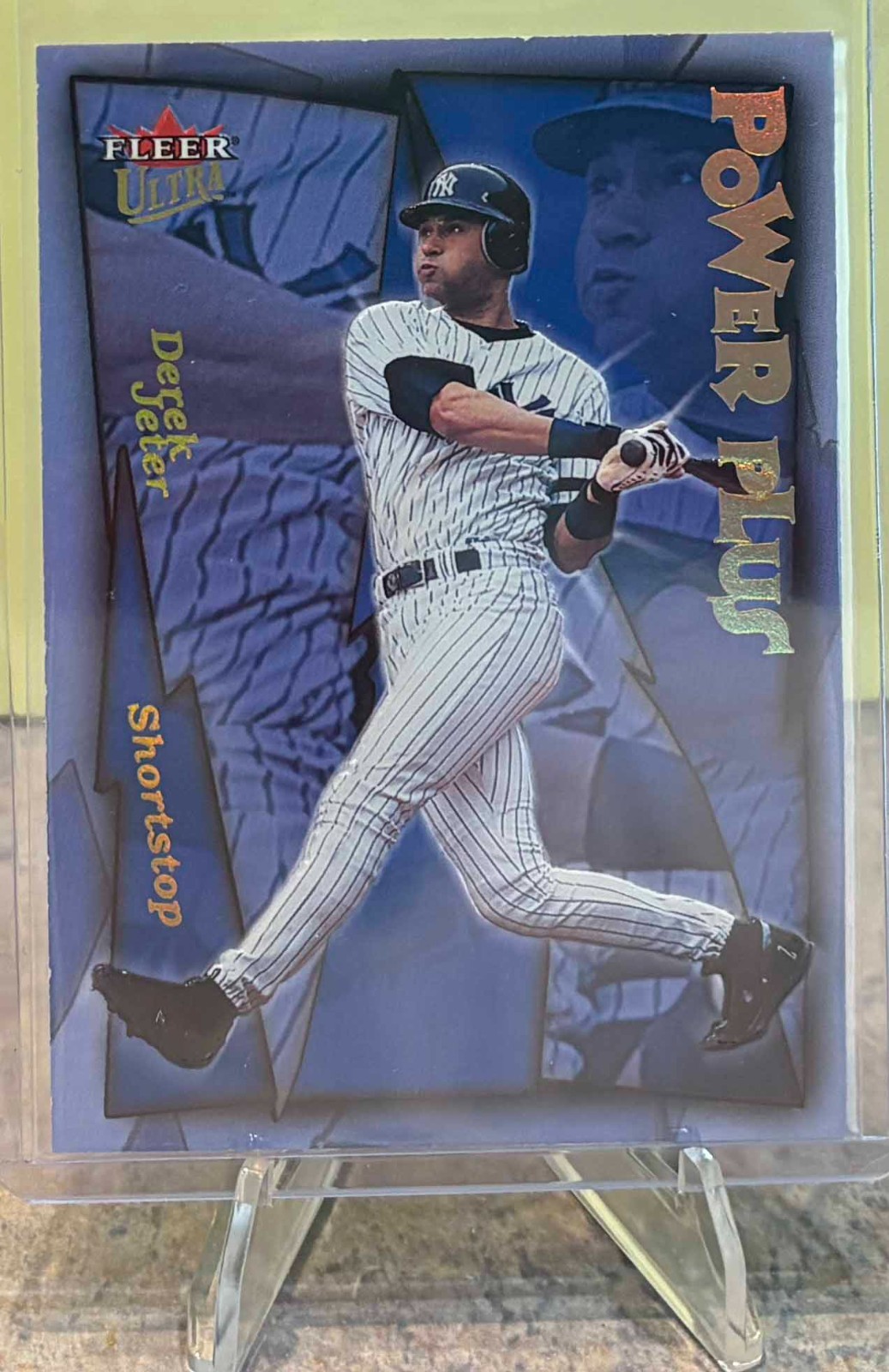 2001 Ultra Power Plus #4 Derek Jeter ~ NY Yankees ~ Nice Early Insert