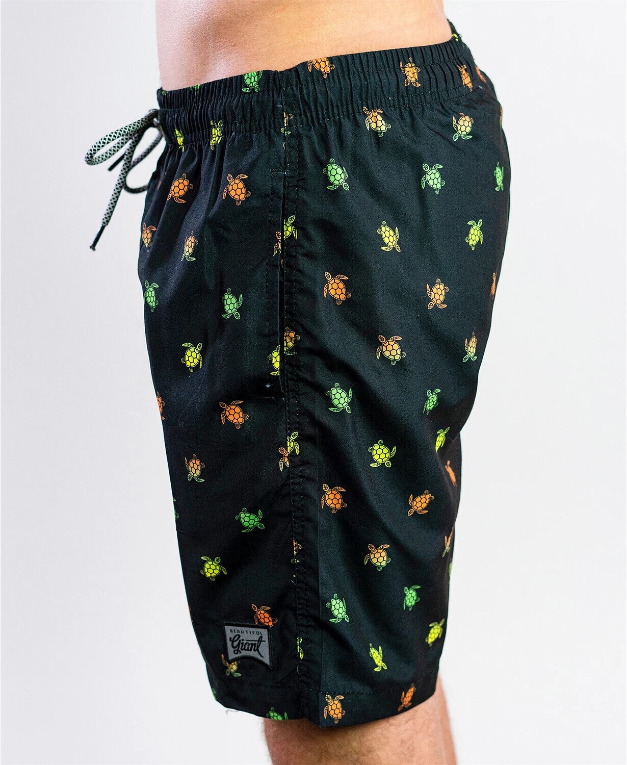 Красивые гигантские мужские пляжные плавки для плавания с карманами цвета черепахи черного цвета-Маленькие 30-32 3090₽