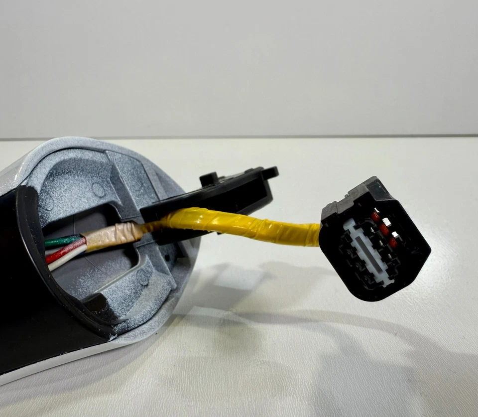 Manija de puerta delantera exterior HYUNDAI NUEVO OEM 2021-2023 Santa Fe 82660S1850 Foto 4 de 4