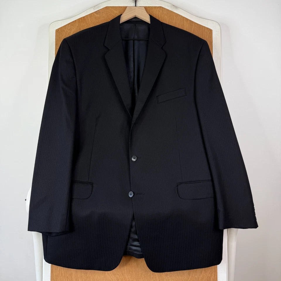 Terno masculino DKNY 46L listrado preto 3 botões 100% lã 38x33 plissado frontal - Imagem 2 de 4