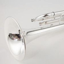 Made in Japan Quality Bb Trumpet B Flat Brass Silver Plated with Leather Case