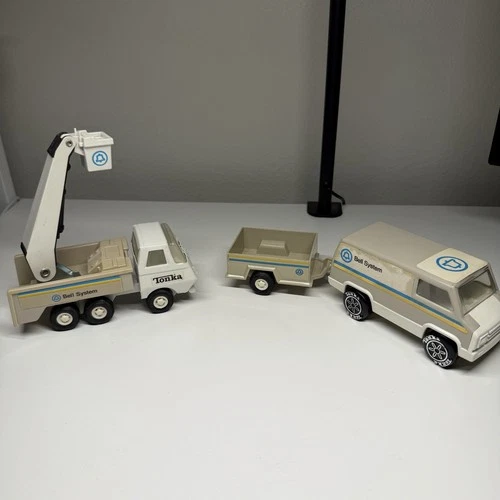 Vintage 1970s Tonka Bell System TELEPHONE REPAIR Van Trailer & Boom Bucket Truck