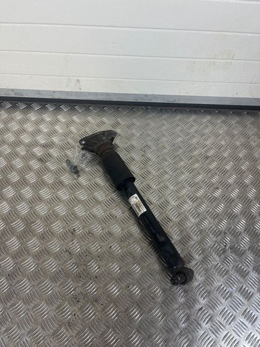 BMW 4 F32 2017 M sport Stoßdämpfer hinten 6883334 Diesel 140kW CAI544