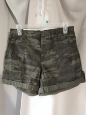 Social Standard Sanctuary Women's Hero Utility Short Cadet Camo Relaxed Fit Sm