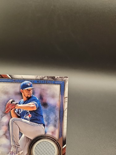 Collezione Topps Museum 2022 materiali significativi reliquie argento /50 Jose Berrios - Foto 4 di 7