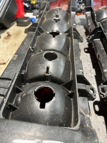 Mercedes Taillights Pair 001 22064 OEM W123 - Picture 10 of 10