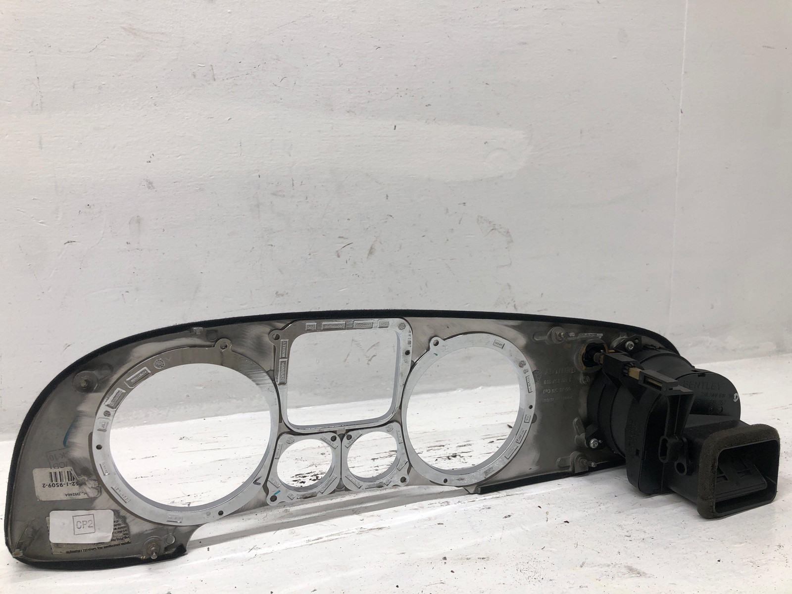 2006-2012 BENTLEY CONTINENTAL SPEEDOMETER INSTRUMENT CLUSTER COVER 3W0857059