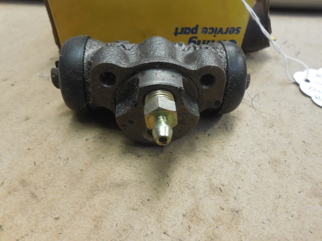 Hydraulic Wheel Cylinder #74968128 - Fits Mitsubishi Cordia, Tredia 83-84 H390 - Image 2 of 4