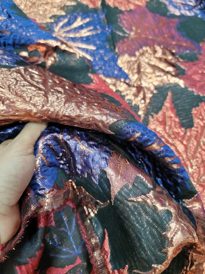Tela Por Yarda Novia Jacquard Brocado Multicolor Metálico Hojas de Arce Azul Foto 2 de 4